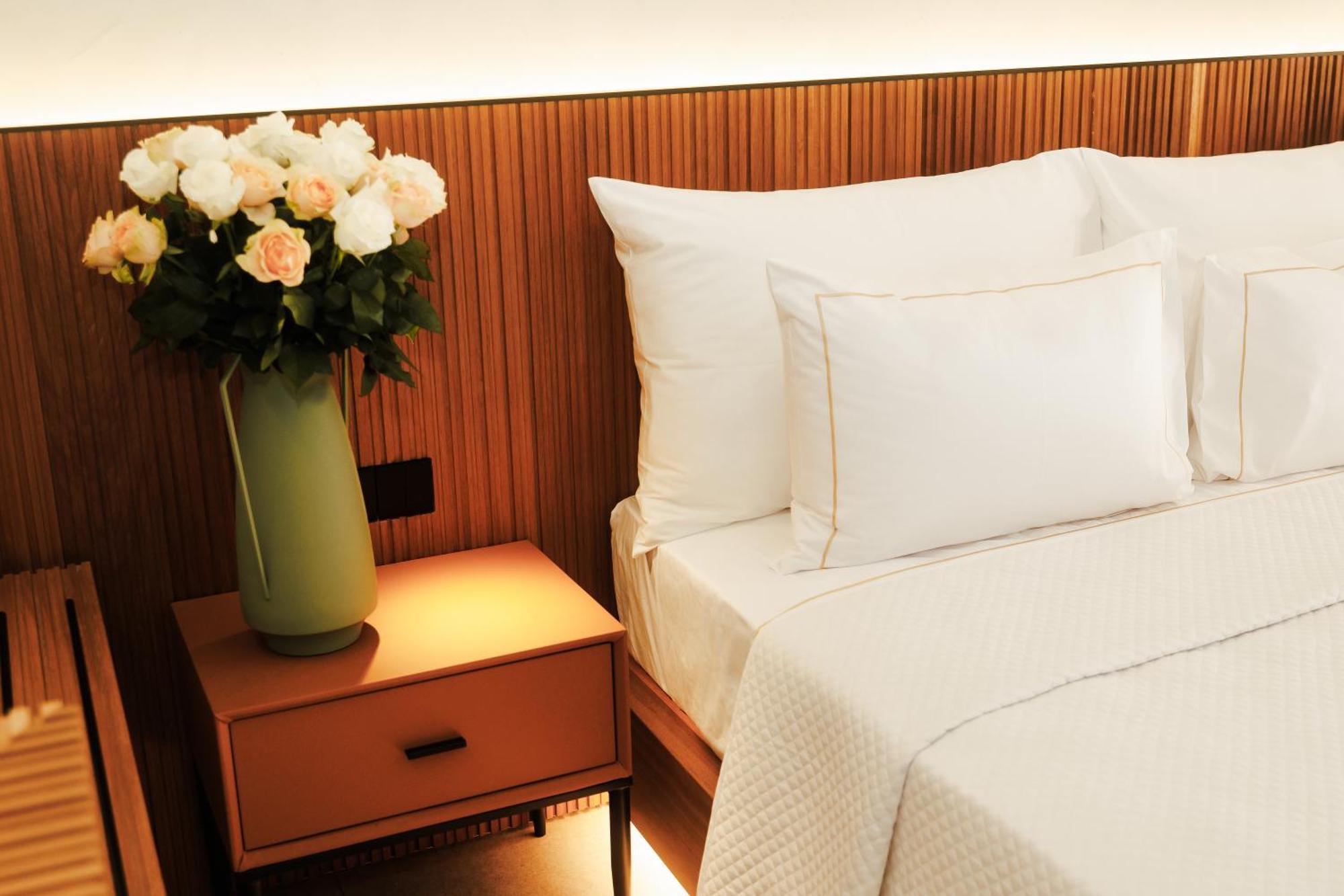 M Boutique Hotel - Designed For Adults Paphos Bilik gambar