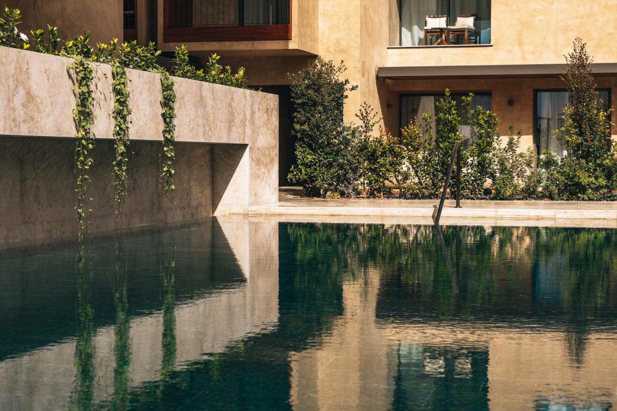 M Boutique Hotel - Designed For Adults Paphos Luaran gambar